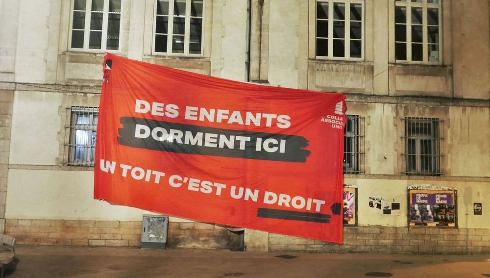 Alors que la rentrée scolaire se déroule lundi prochain, le baromètre "Enfants à la rue" révélé ce jeudi par l'Unicef France et la Fédération des acteurs de la solidarité dévoile que plus de 2.000 enf...