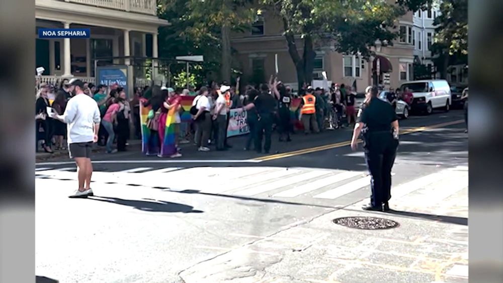 Bomb threat disrupts drag queen story hour at Mass. library