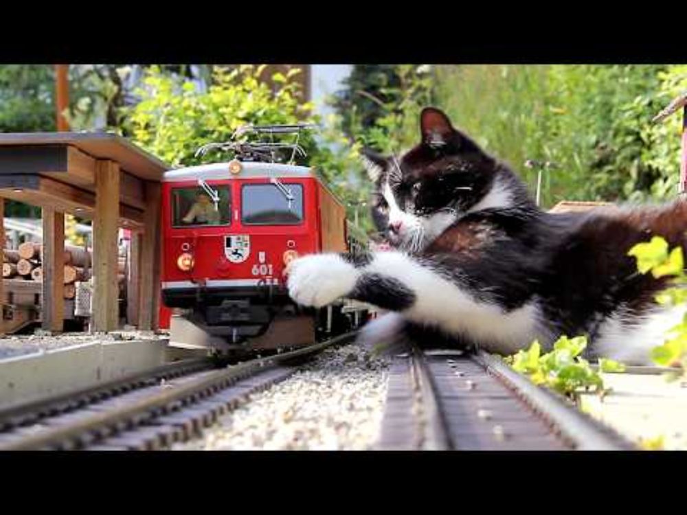YouTube video by Mapic2