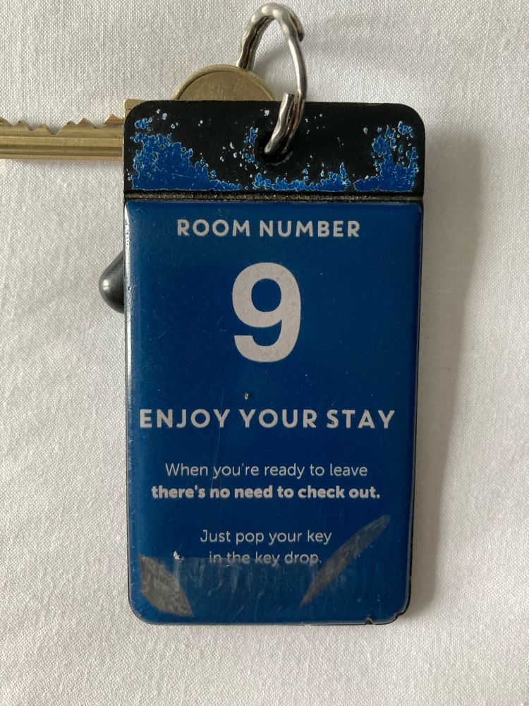 Room key number 9