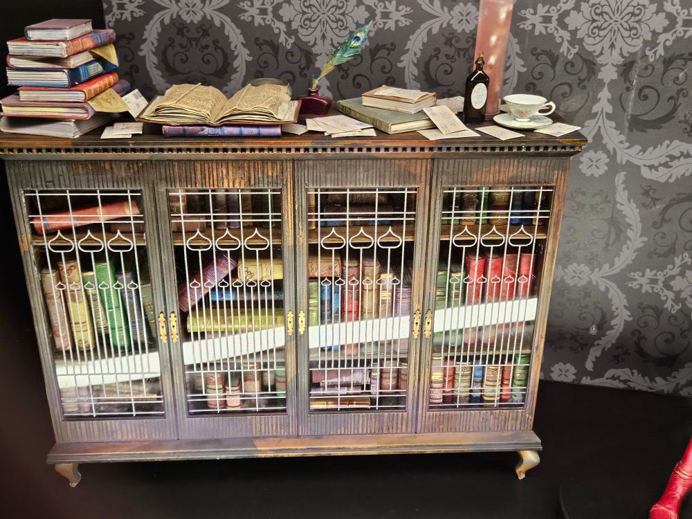 Une maquette de bibliothèque 