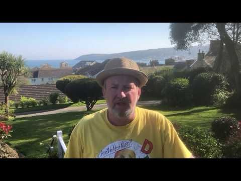 Gray Lightfoot performs (part 4 of) No 6 (A summer bus ride to Mousehole) - MOUSEHOLE