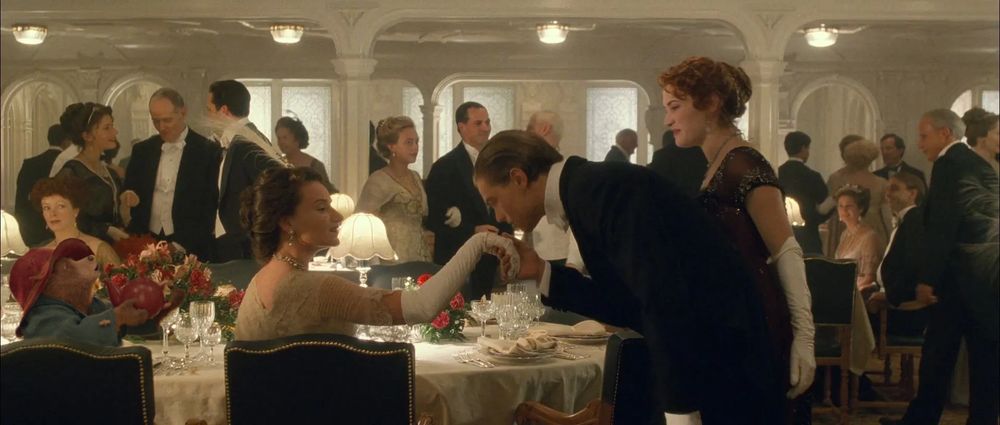 Paddington in Titanic (1997)