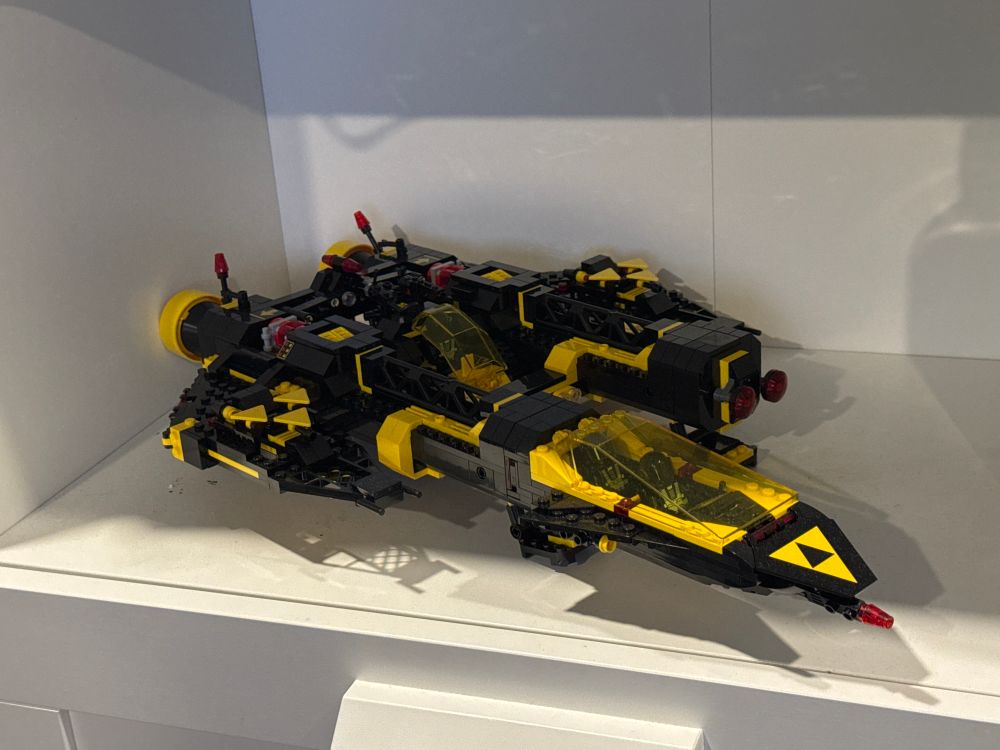 A photo of my Blacktron retro space ship lego build