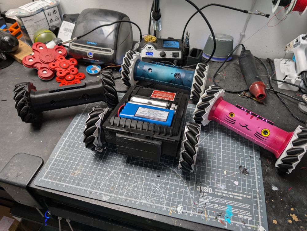 I specialise in recreating screen-accurate replicas from videogames, with a particular focus on Rainbow Six Siege. I have been commissioned by Ubisoft on several occasions for official projects, including several of their partners and eSports organisations.