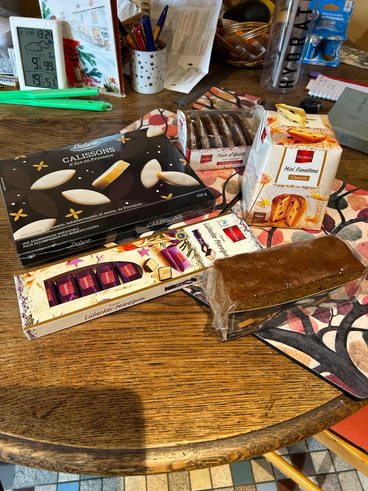 I don’t decorate. If I didn’t have family coming, I should ignore Christmas. 
However (ahem!) I did just drop into Lidl.