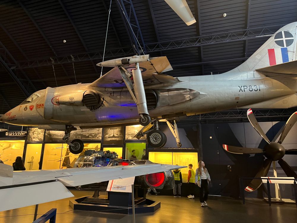 Harrier jet and Rolls-Royce Pegasus engine
