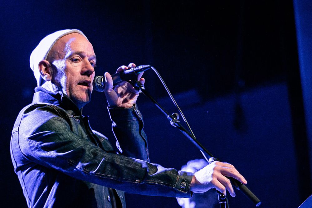 Michael Stipe & Jason Isbell playing Kamala Harris/Tim Walz campaign concert in Pittsburgh