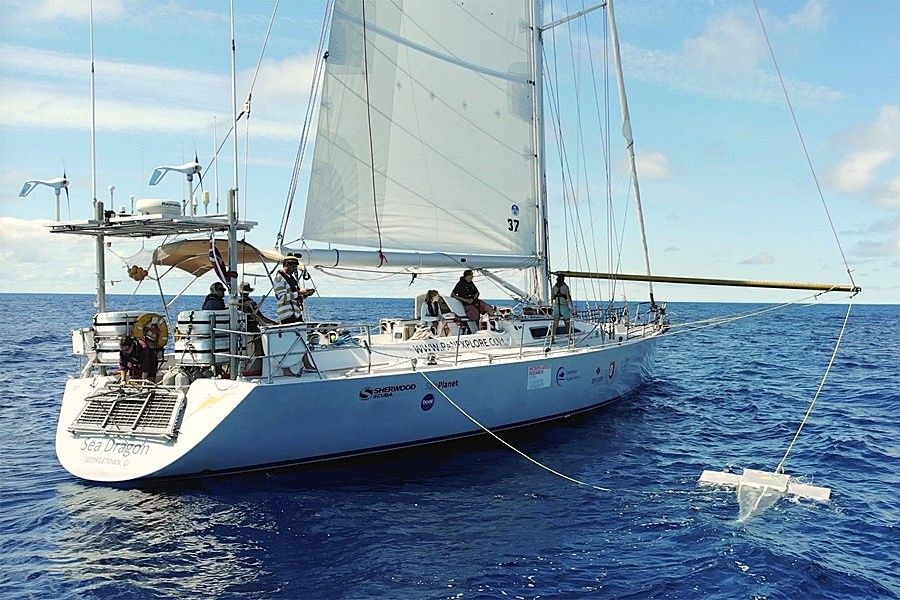 Research sailboat using a manta trawl