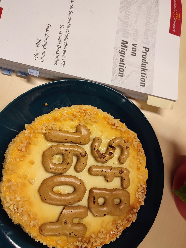 cheese cake for celebrating being awarded a Collaborative Research Centre by the German Research Coundil DFG