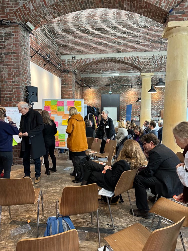 Vielschichtige Diskussion in "Working Groups"