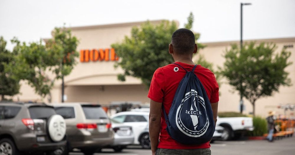 Border patrol agents raided a Los Angeles Home Depot on Wednesday weeks after a court blocked officials from racially profiling people to carry out immigration enforcement.