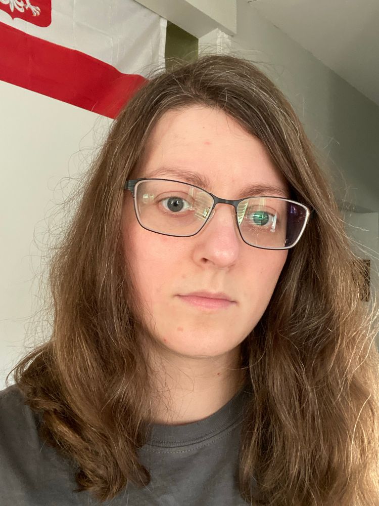 Me again, this time in day to day square metal frame glasses