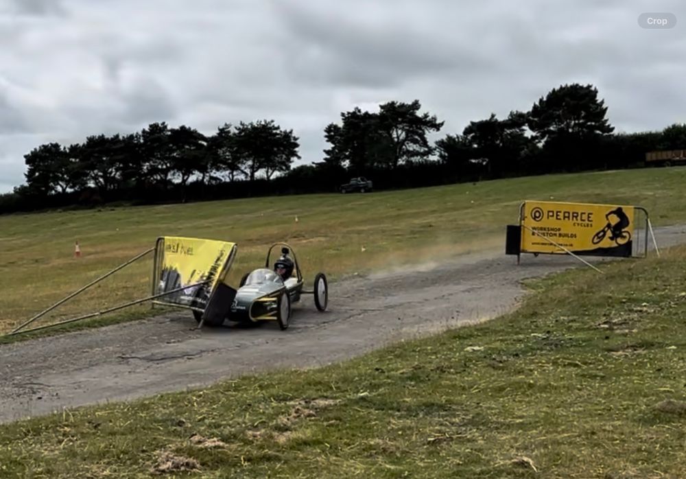 Soapbox crashing during Richard’s Castle race