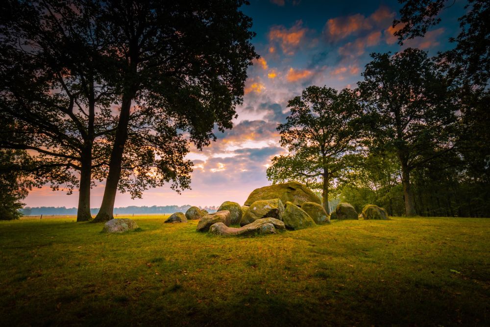 Hunebed D14 bij Eexterhalte.