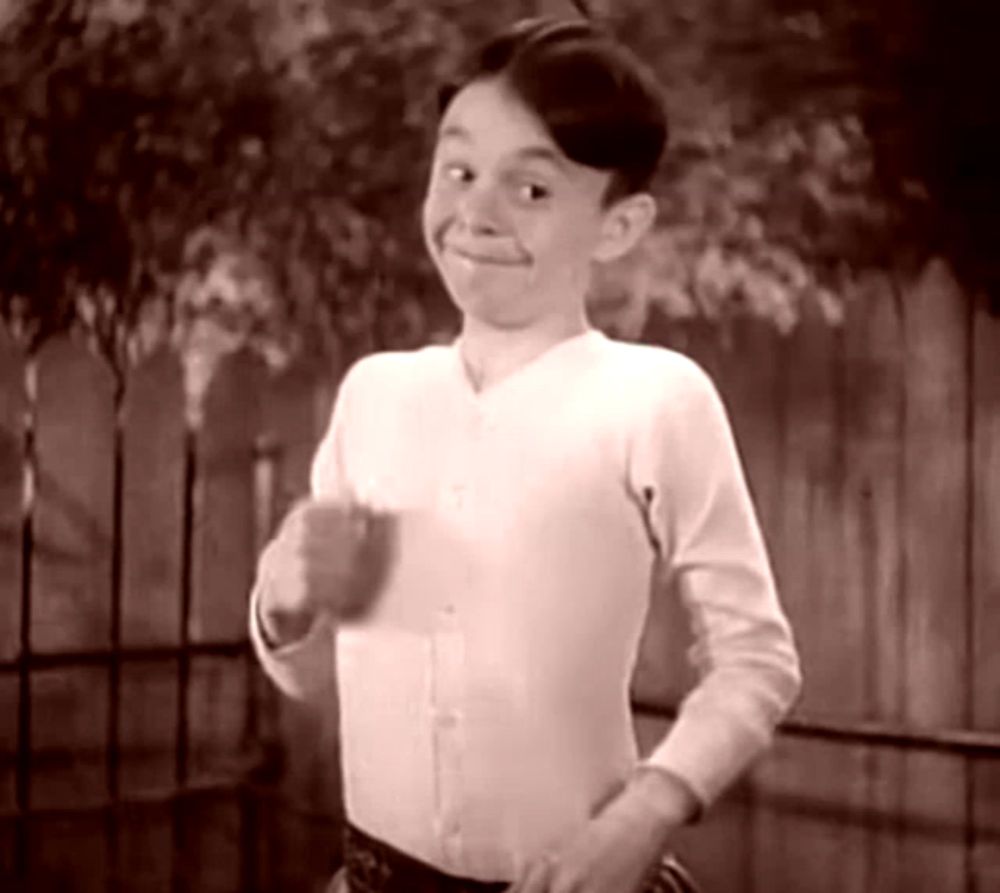 Alfalfa Waves GIF