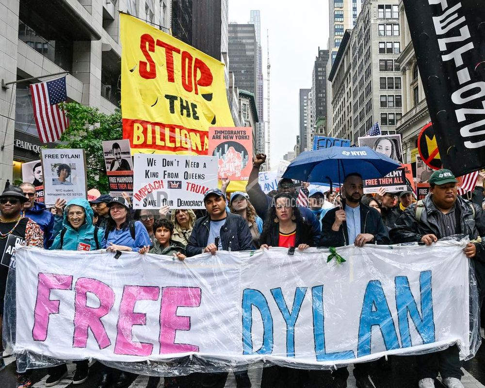 Free Dylan
No Kings Mass Protest
2025-06-14