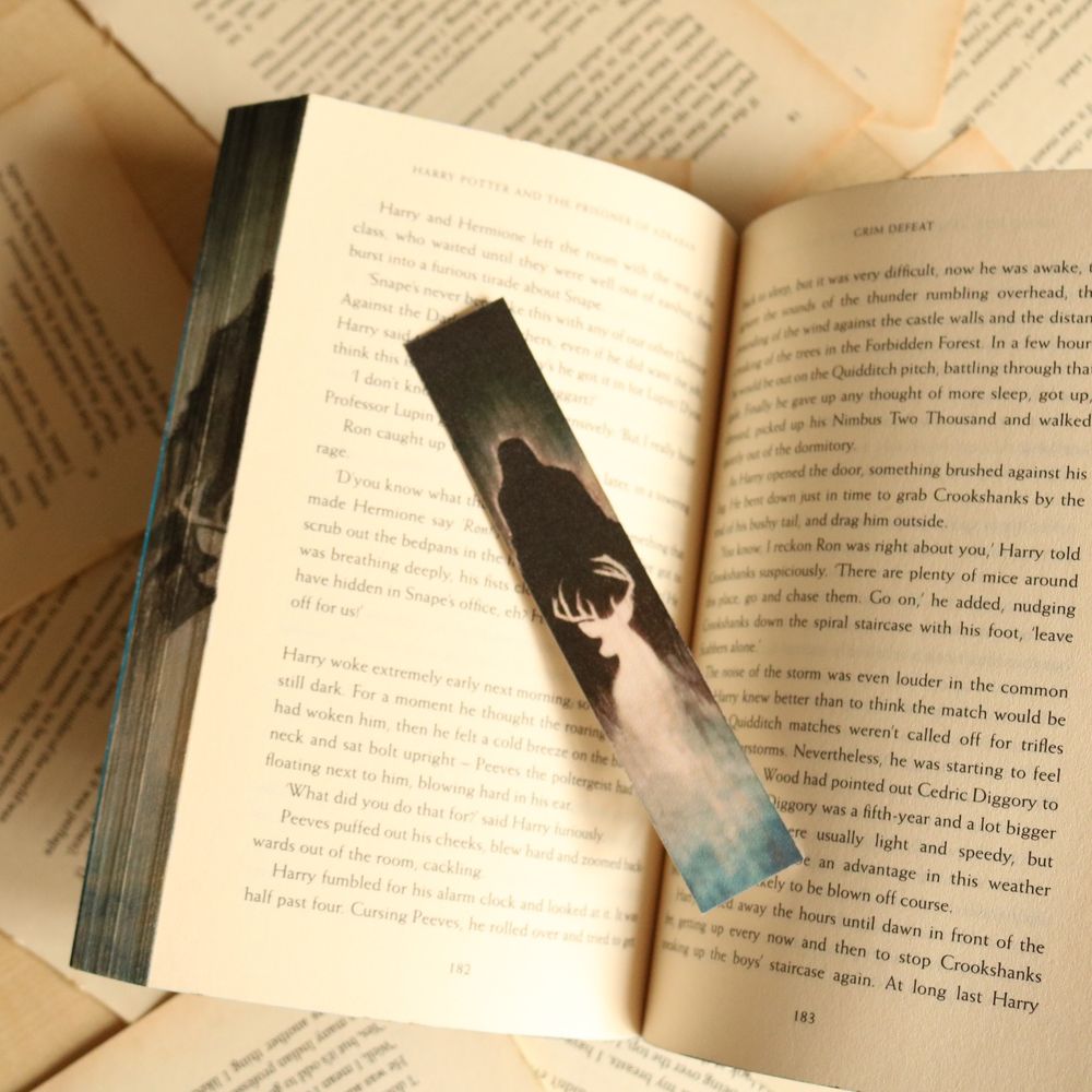 Shyl is a Fore-edge painter and book artist based in Chennai, India. This is a watercolor painting on the book edges of the Harry Potter and the prisoner of Azkaban by jk Rowling 
📚 Tags - #shylockedherbooks #foredgepainting #foreedge #watercolors  #giftideas #bookbinder #harrypotter #lotr #books #art #smallbusiness #entrepreneur #madeinindia #chennai #artistfromindia #womeninbusiness #worldwideshipping #handmade #unique #handpainted #newyear #classic #surprisegift #secret #valentinesday #giftsforher #giftsforhim