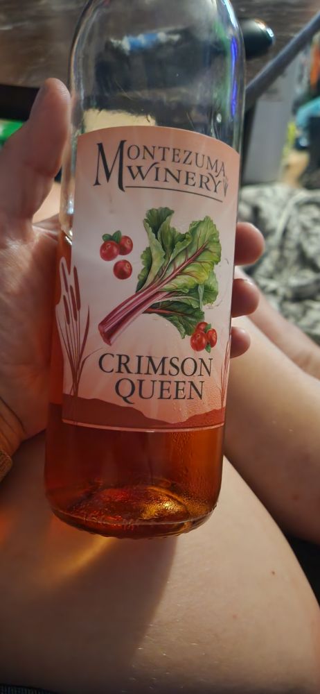 Montezuma  winery bottle of crimson queen
Cranberry rhubarb wine from Montezuma, NY finger lakes region 