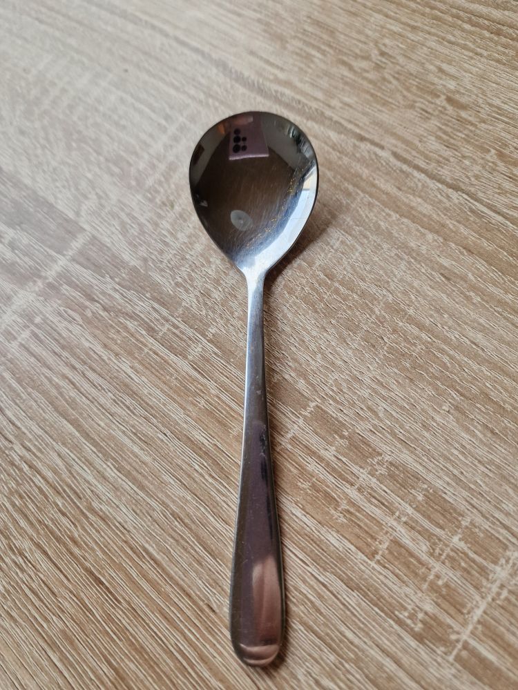 komisch runder löffel 