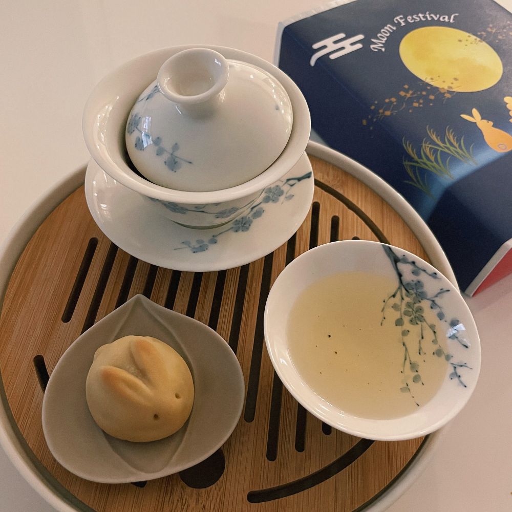 루피시아 아리산 우롱과 킷쵸안의 가을과자 우사기상