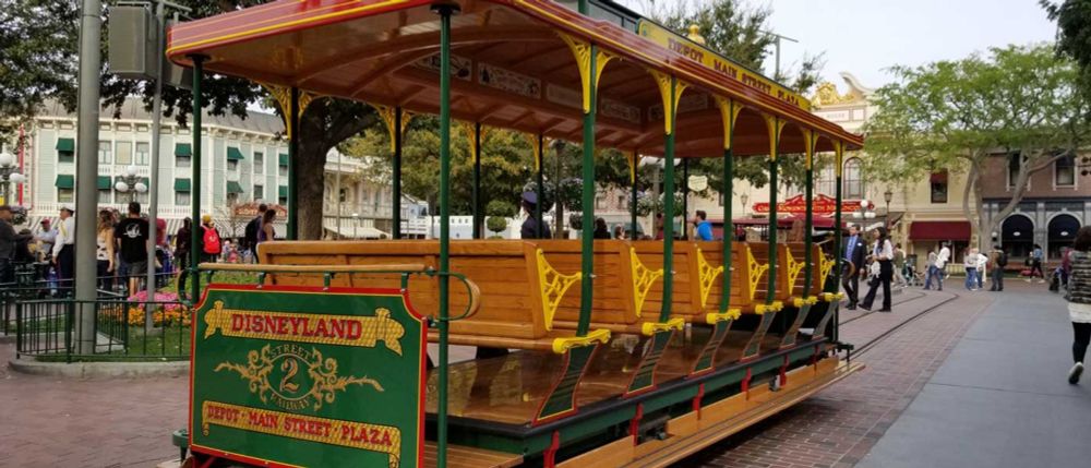 Disneyland Main Street USA - Streetcar Track Replacement Pictures (3/09) - The Geek's Blog @ disneygeek.com