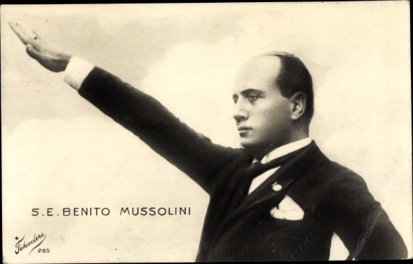 Mussolini doing a fascist salute