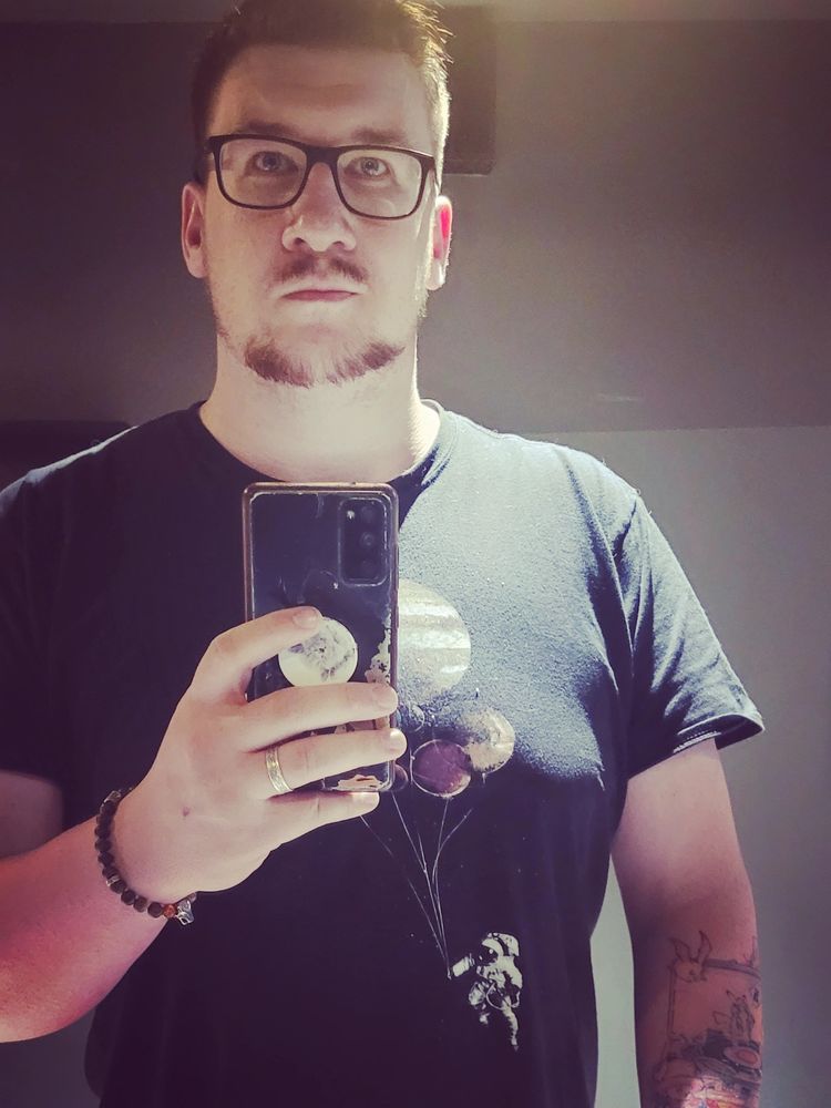 Mal ein Selfie von mir 😅.