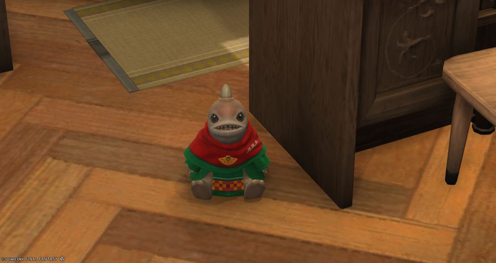 a wind up mamool ja minion from ffxiv staring at the viewer 