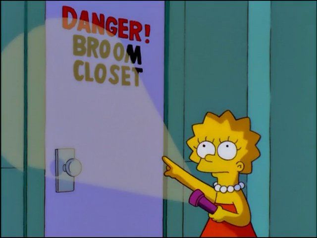Simpsons “Danger! Broom Closet” screenshot 