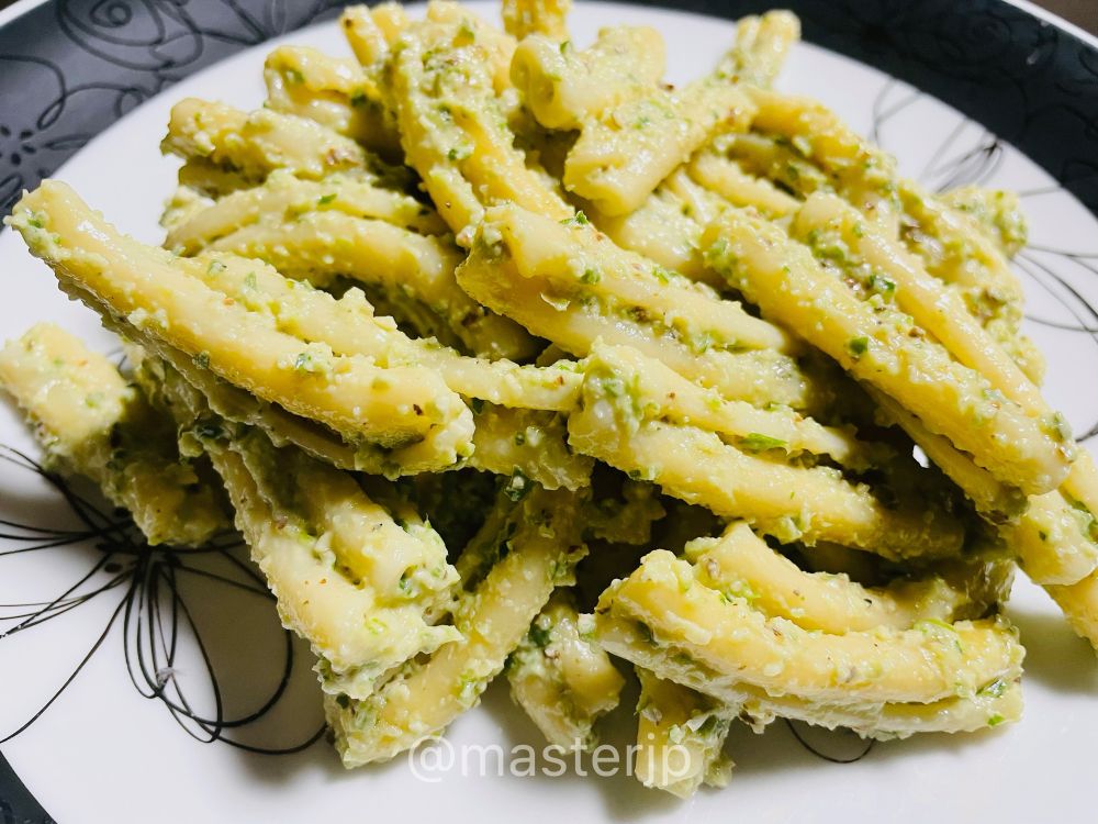 きゅうりのペストパスタ
Pasta al pesto di cetrioli