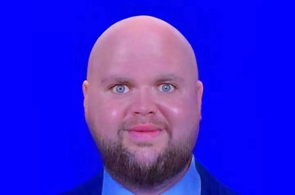 The demonic visage of literal eggman JD Vance
