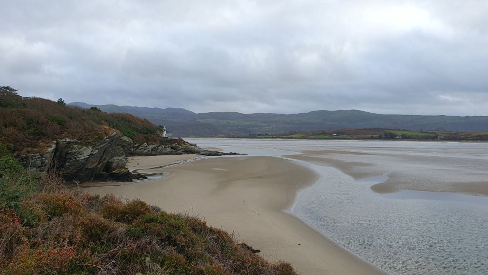 Portmeirion beach at low(ish) tide