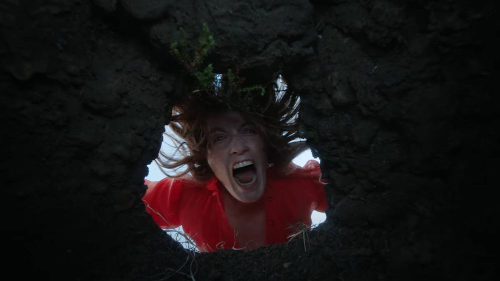 Florence Welch screaming into a hole in ground in the middle of nowhere, which honestly may be the next cottage industry as screaming into a pillow just isn't cutting it these days. 