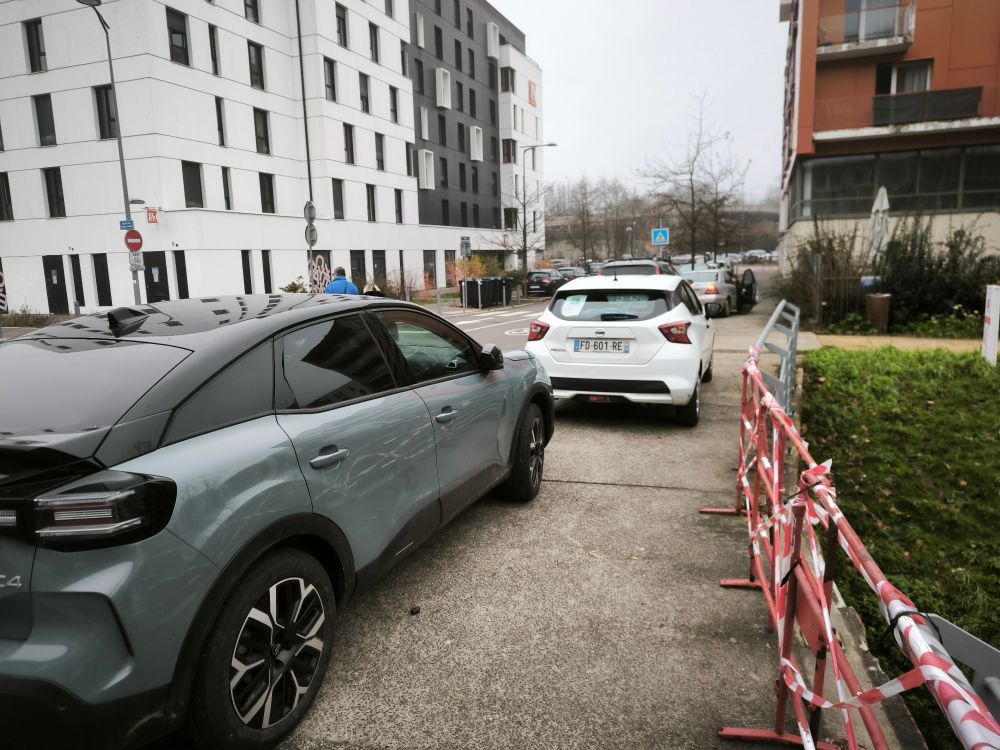 Gcum partout, police nul part