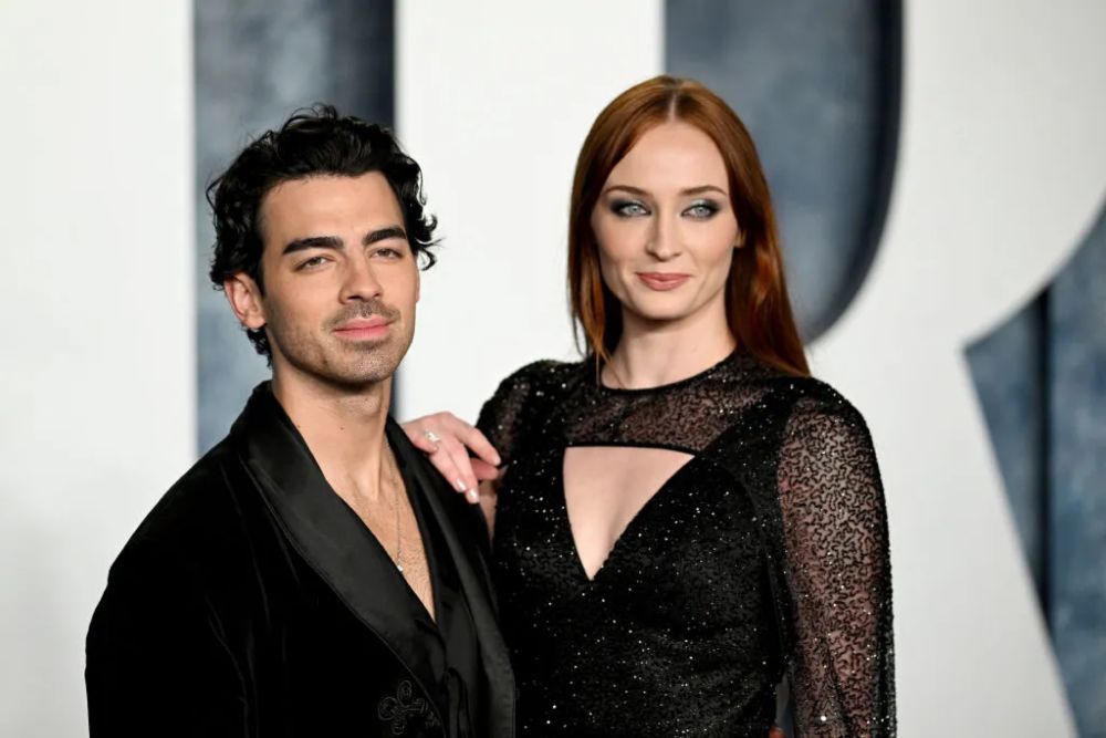 Joe Jonas 'files for divorce' from Sophie Turner