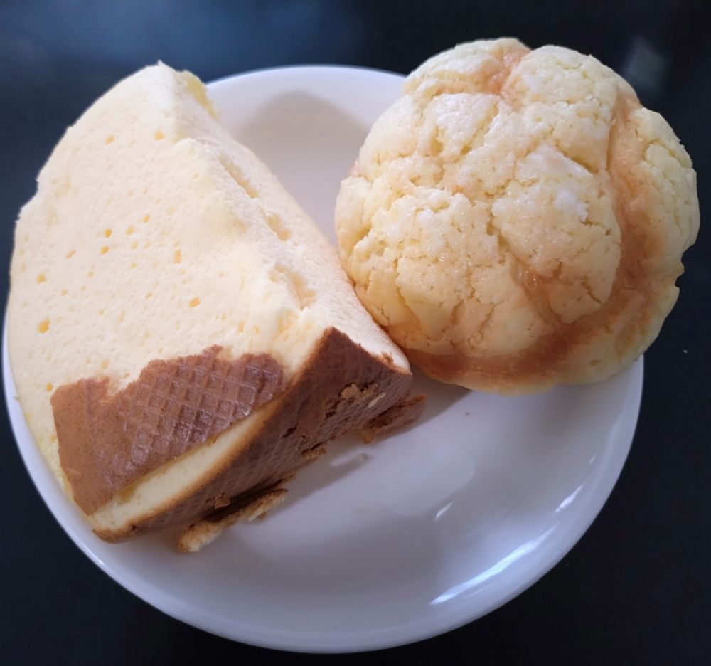メロンパンとふわしゅわフロマージュ