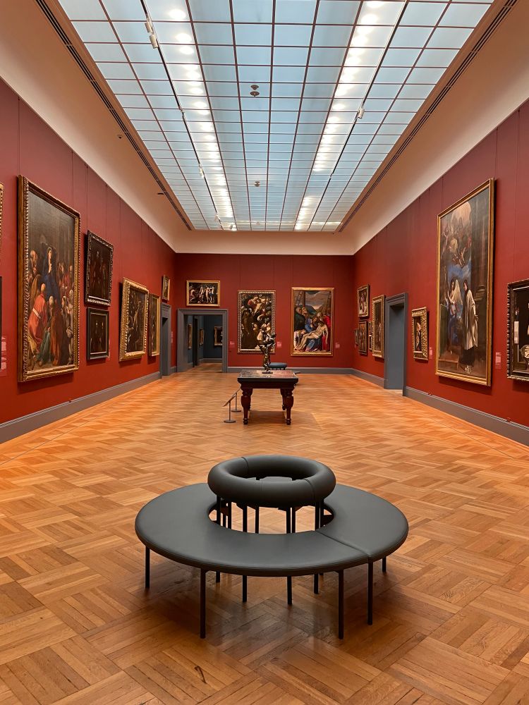 A room of Italian Baroque paintings in the Metropolitan Museum of Art 