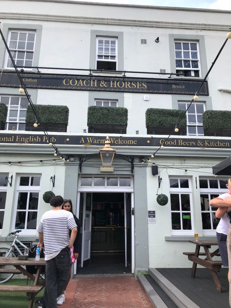Coach & Horses pib