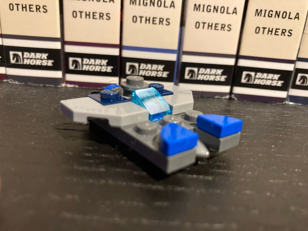 Lego Star Wars Advent Calendar Day 14 micro space ship grey and blue 
