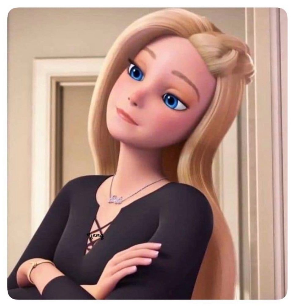 Bild von Barbie mit verschränkten Armen und ernsthaft-Blick