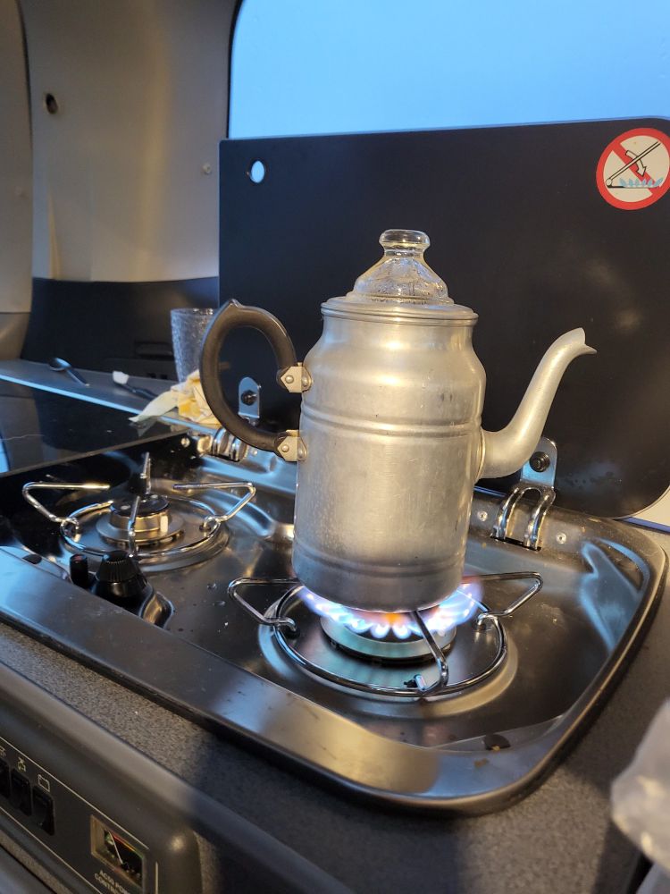 Kettle on the campstove