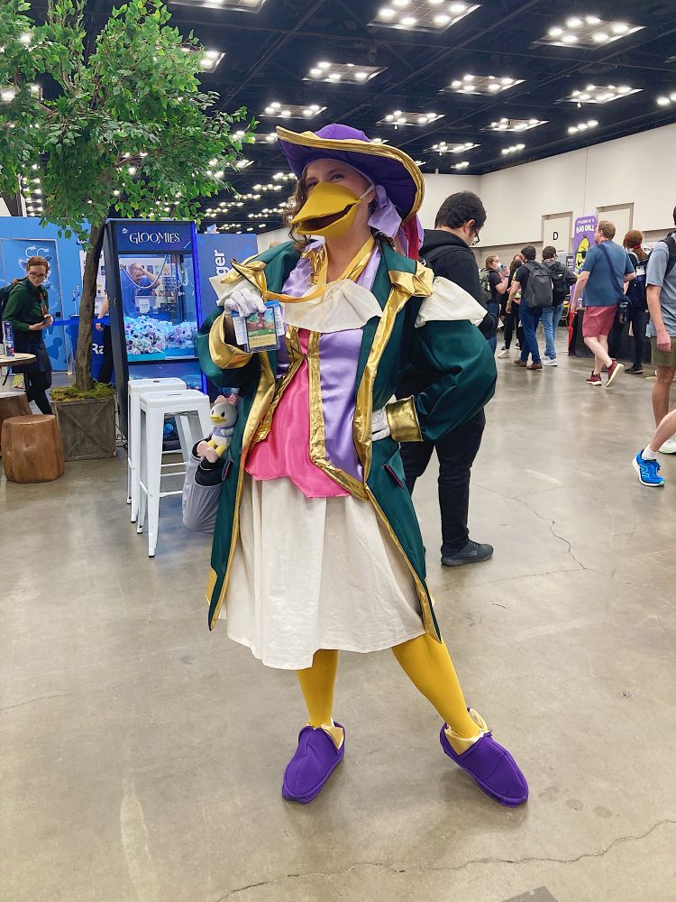 Rebekah Quests cosplaying as Daisy Duck Pirate Captain!