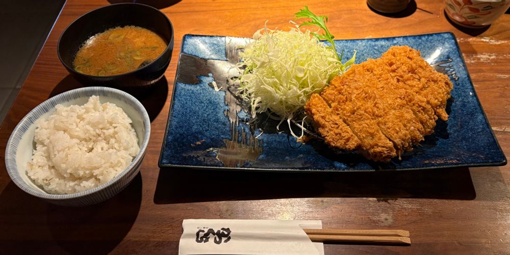 京の都もち豚ロース（かつくら）200㌘¥3,400
青空ごはん部、外食班