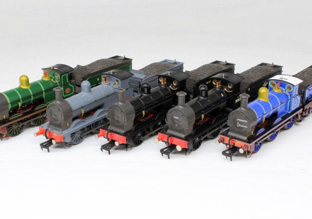 Rapido Trains UK announce new generic ‘Evolution’ pre-grouping bogie coaches and release SECR O1 Class decorated sample images