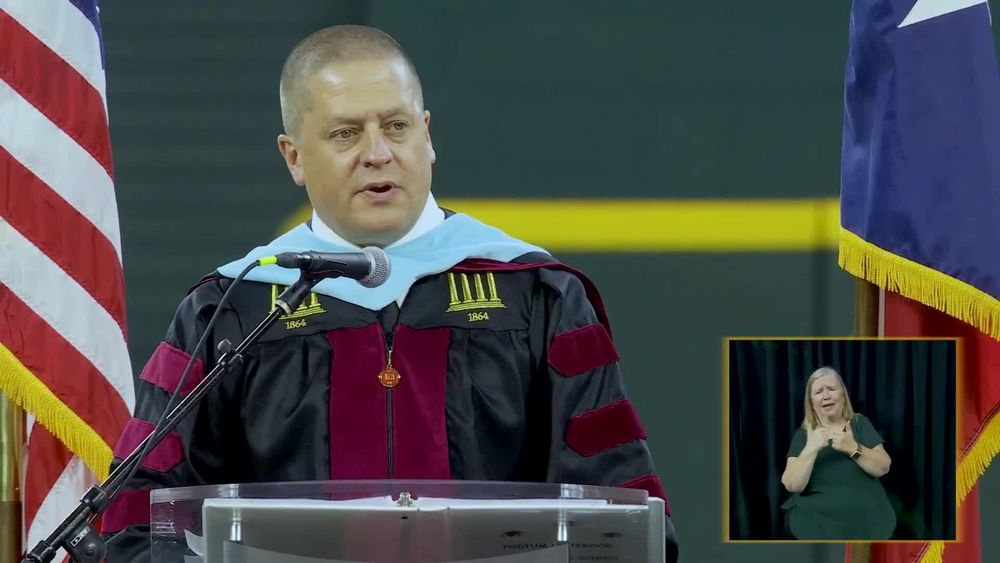Martin High School celebrates graduation of Class of 2025 with heartfelt speeches