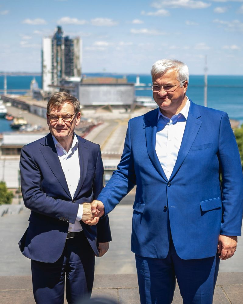 Außenminister Wadephul mit dem ukrainischen Außenminister Andrij Sybiha in Odessa.