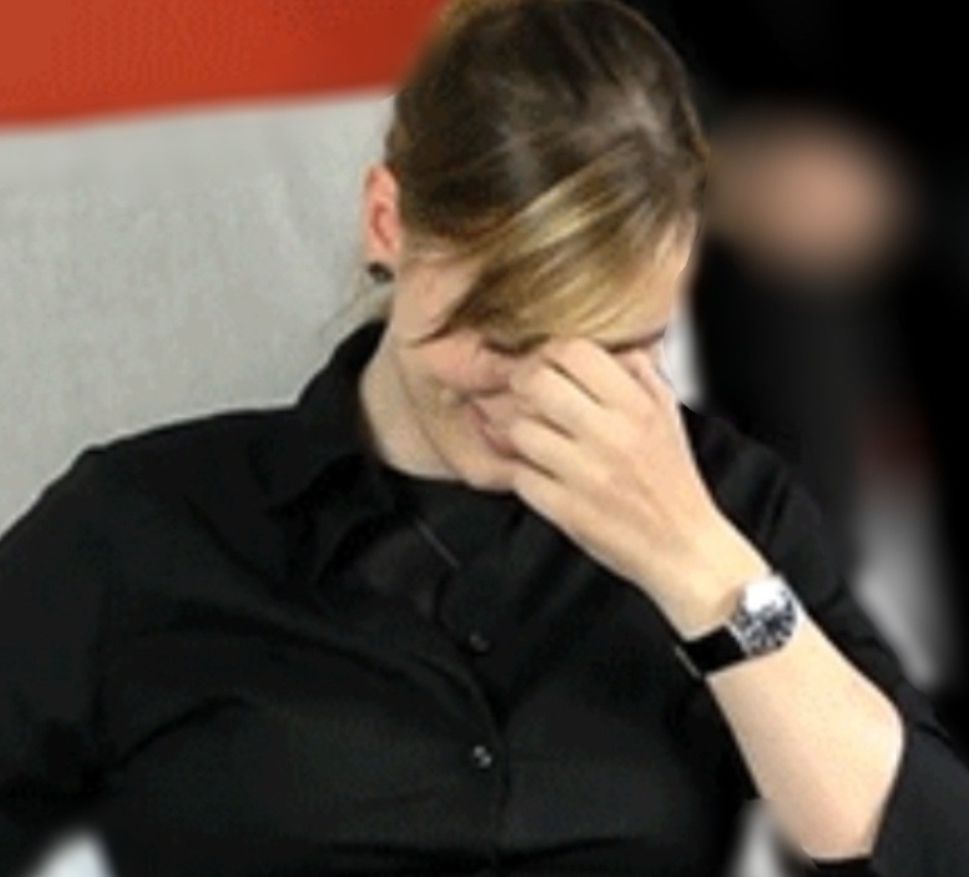 Marah facepalmed und lacht.
(c) BEANS Entertainment GmbH