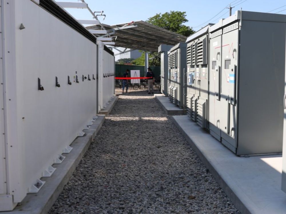 Time for Canada’s Power Grids to Mainstream Battery Storage, Analysts Say