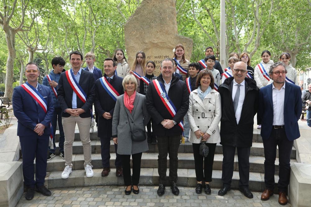 Les élus et le CMJ de Narbonne